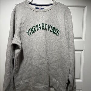 Vineyard Vines Gray Crewneck sweatshirt stitched lettering